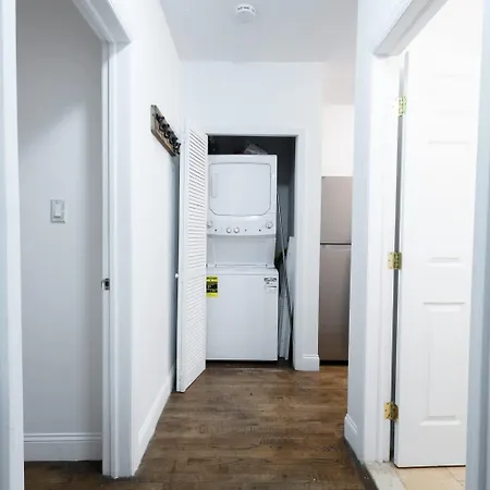 1435-2 3 Bedrooms 2bath W D Ues New York