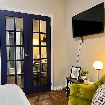 Cozy Staycation - Brooklyn Close To Train Stations New York