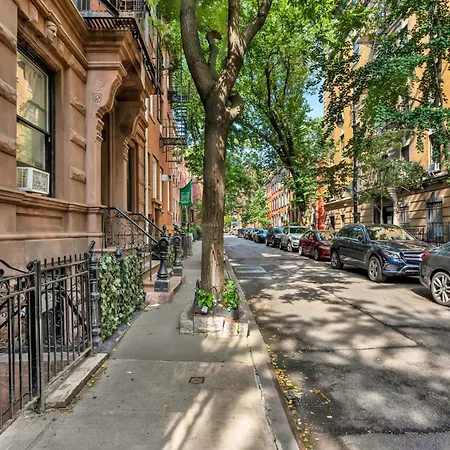 Apartment Modern West Village 1br Garden Steps To Subway