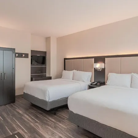 Hotel Express Long Island E - By Ihg 3*
