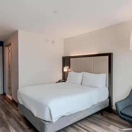 Express Long Island E - By Ihg 3* New York