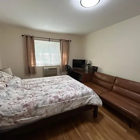 Apartment Nyc Bayside Lirr Cozy *