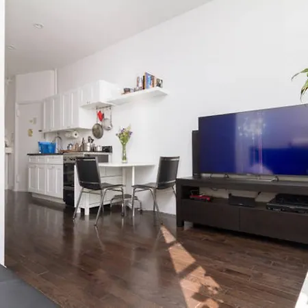 Apartment East Village Sanctuary New York