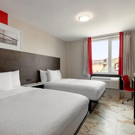 Ramada By Wyndham Brooklyn Empire Blvd Hotel New York