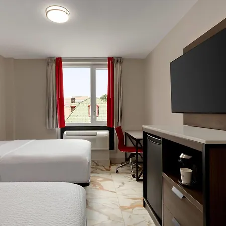 Ramada By Wyndham Brooklyn Empire Blvd 2* New York