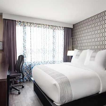Hotel Glo Western Bronx Nyc