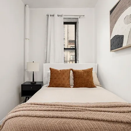 Chic East Village Retreat Comfort In Heart Of Nyc