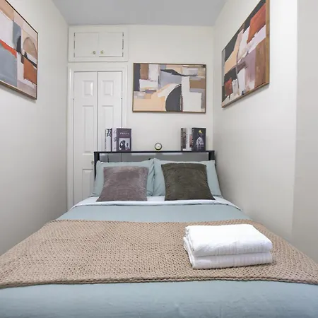 Cozy & Bright 2br In Upper East Side *