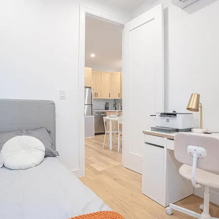 Chic & Modern 3br Retreat In The Heart Of Brooklyn Apartment