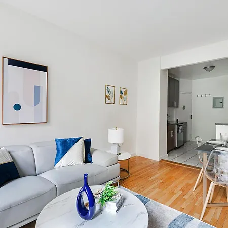 Prime Upper West Side Location 1 Bedroom