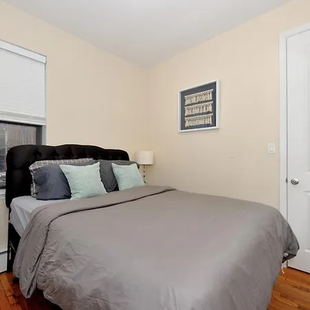Comfy 1 Bed 1 Bath In Nyc Apartment *