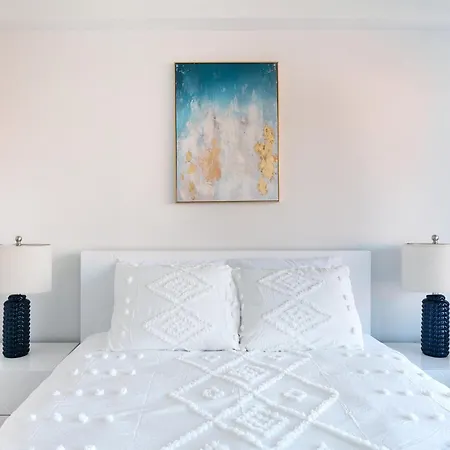Apartment Sunny 3 Bedroom 1 Bath In Nyc