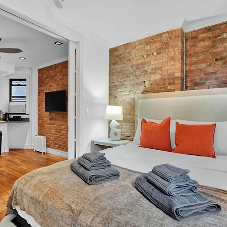 Spacious Soho 1bedroom Unit Washer & Dryer * New York