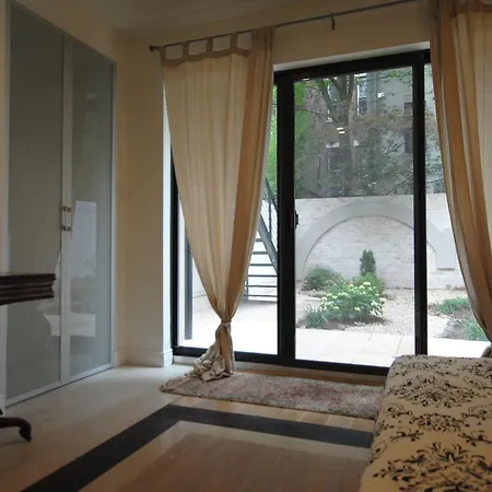 Historic Harlem Duplex New York