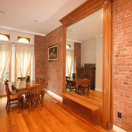 Apartment Historic Harlem Duplex
