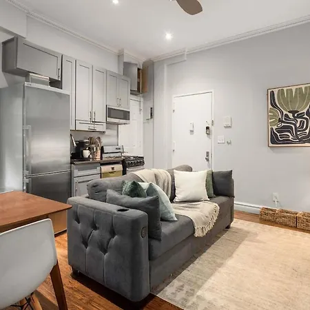 Trendy Nolita Walk To Soho & Little Italy Apartment