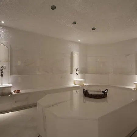 Elegant At Marmara Park Avenue New York