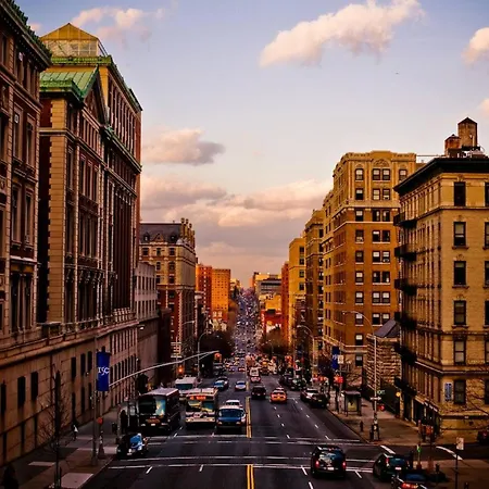 Sunny 4br/2ba Retreat In Morningside Heights, Nyc *