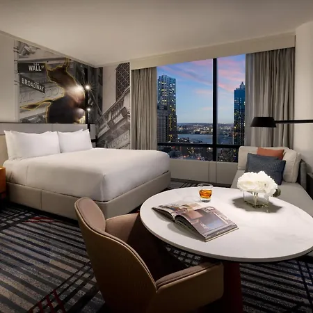 Millennium Downtown Hotel 4*