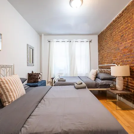 Modern By Park - 3 Br Apartment