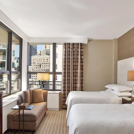 Sheraton Times Square 4*