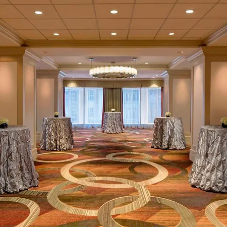Hotel Sheraton Times Square 4*