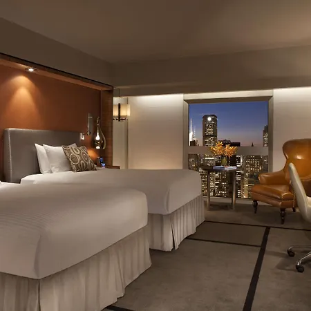 Hotel Millennium Hilton One Un Plaza 4*