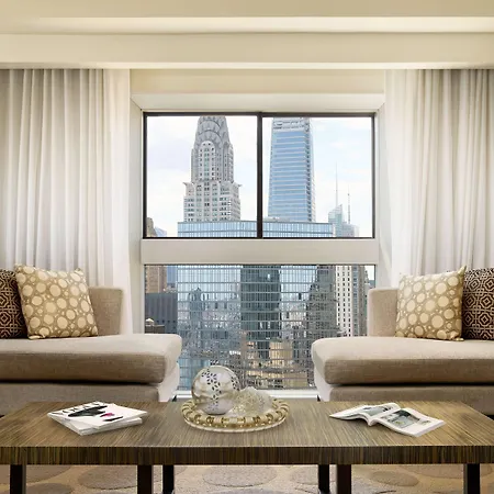 Millennium Hilton One Un Plaza
