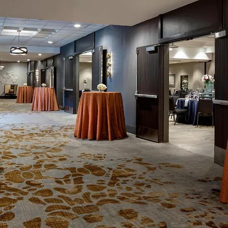 Hotel Laguardia Airport Marriott 4*