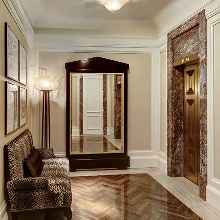 Lotte Palace Hotel New York