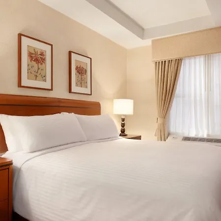 Hotel Edison Times Square 4*