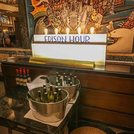 Edison Times Square Hotel 4*