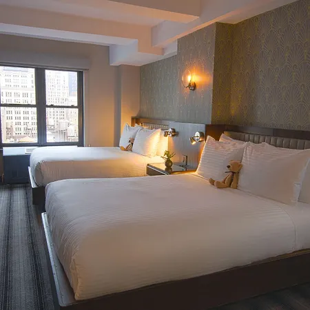 Edison Times Square Hotel 4*