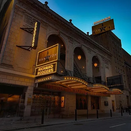 Edison Times Square Hotel 4*
