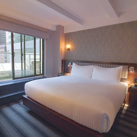 Hotel Edison Times Square 4*