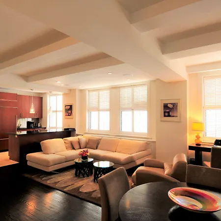 Lombardy Aparthotel 4*
