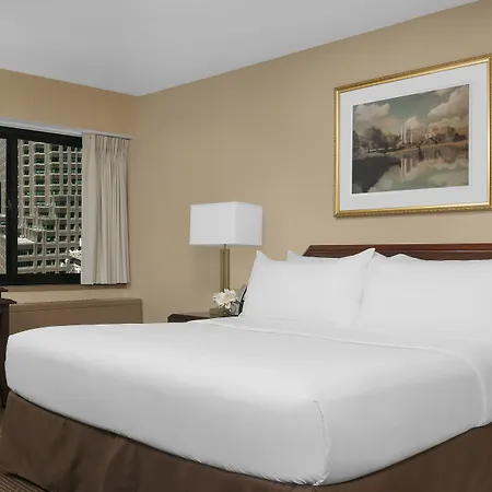 The Manhattan At Times Square 4*