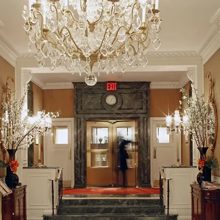 Warwick Hotel
