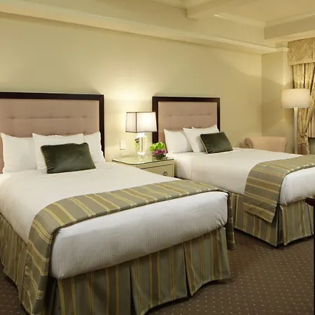 Hotel Warwick