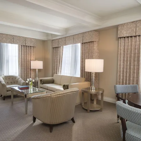 Hotel Warwick 4*