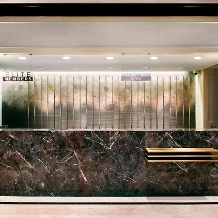 Marriott Downtown Hotel 4*
