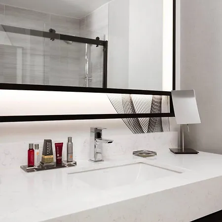 Marriott Downtown 4* New York