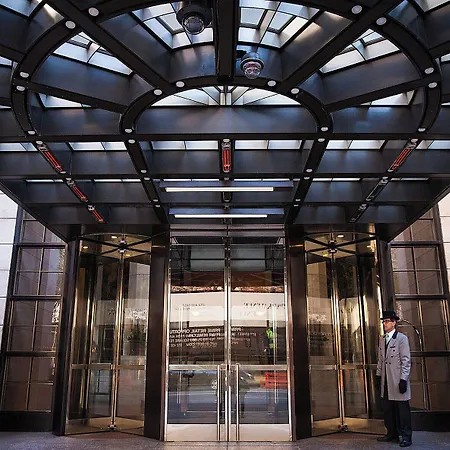 Four Seasons 5*