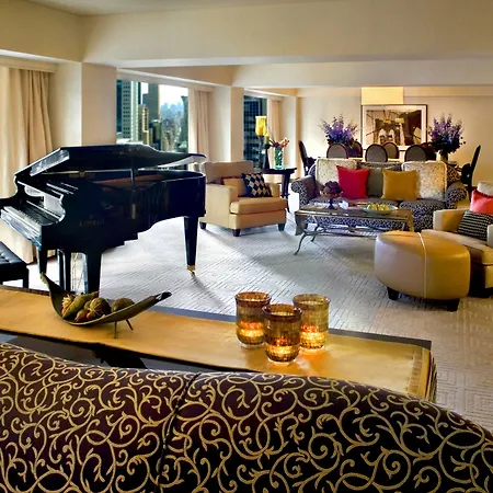 Marriott Marquis Hotel 5*
