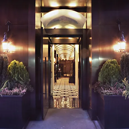 Night By Sb At Times Square Hotel New York