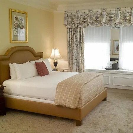 The Sherry Netherland Hotel 5*