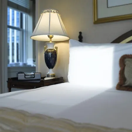 The Sherry Netherland Hotel 5*