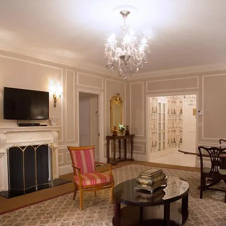 The Sherry Netherland 5* New York