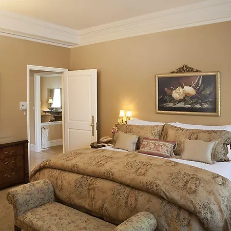 The Sherry Netherland 5* New York