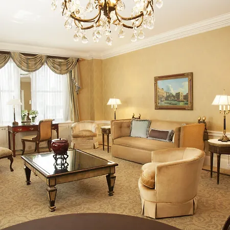 Hotel The Sherry Netherland
